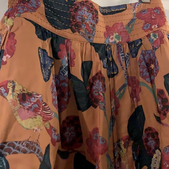 Unique and adorable skirt from Anthropologie. - Picture 3 of 3